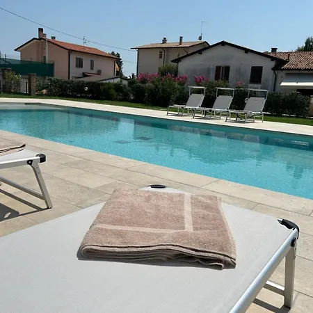 Ca' Barbieri San Dona'- Calm And Comfort In The Veneto Countryside سان دونا دي بيافي